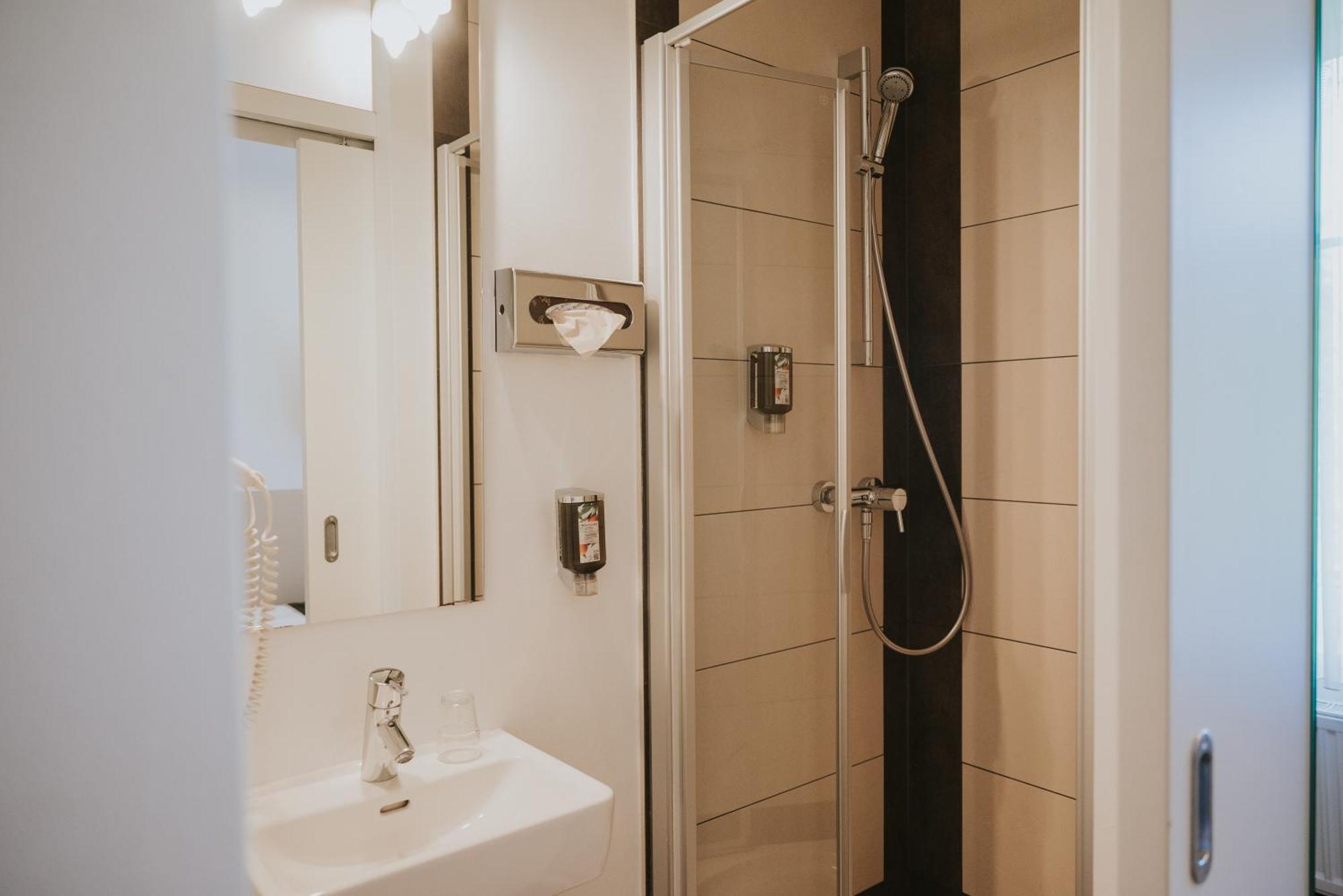 Budget Single Room